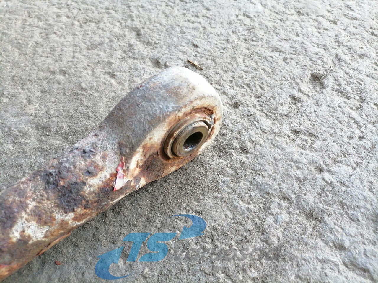 MAN Anti-roll bar 81437156074 - Стабілізатор поперечної стійкості в категорії Вантажівки: фото 2 MAN Anti-roll bar 81437156074 - Стабілізатор поперечної стійкості в категорії Вантажівки: фото 2