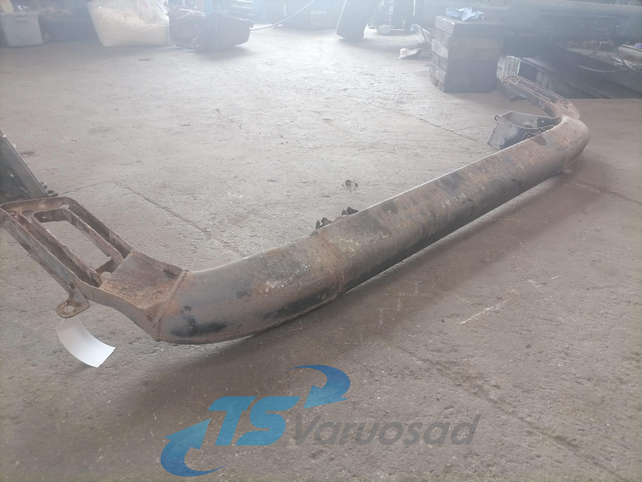 MAN Bumper 81416505013 - Бампер в категорії Вантажівки: фото 2 MAN Bumper 81416505013 - Бампер в категорії Вантажівки: фото 2