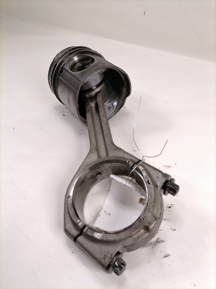 MAN Connecting rod + piston 51024006030 - Поршні/ Кільця/ Втулки в категорії Вантажівки: фото 4 MAN Connecting rod + piston 51024006030 - Поршні/ Кільця/ Втулки в категорії Вантажівки: фото 4