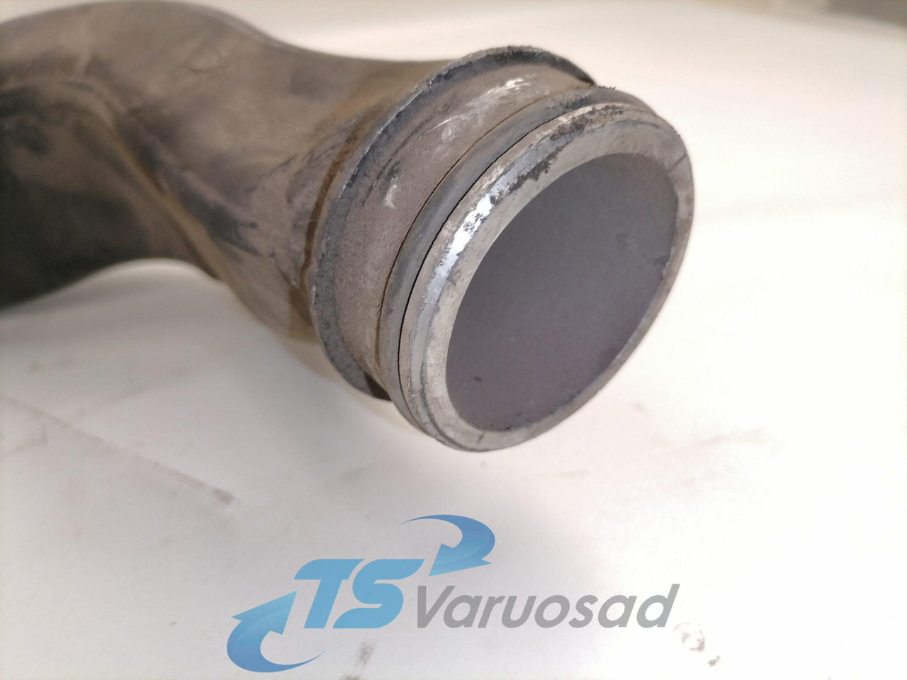 MAN Coolant pipe 51063023261 - Система охолодження в категорії Вантажівки: фото 4 MAN Coolant pipe 51063023261 - Система охолодження в категорії Вантажівки: фото 4