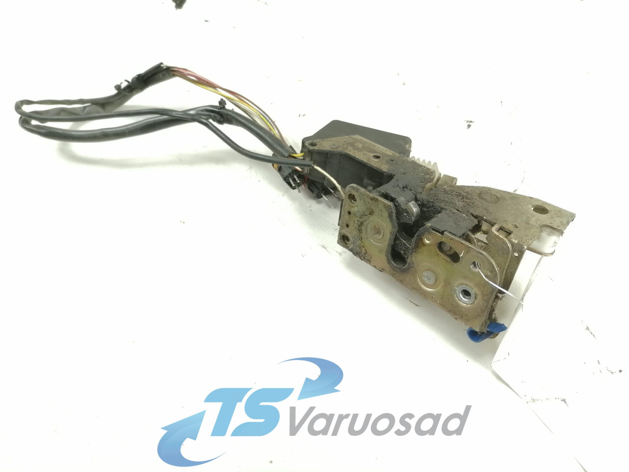 MAN Door lock 81626806122 - Двері та запчастини в категорії Вантажівки: фото 1 MAN Door lock 81626806122 - Двері та запчастини в категорії Вантажівки: фото 1