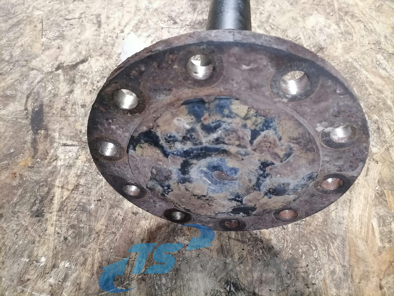 MAN Drive shaft 81355020147 - Піввісь в категорії Вантажівки: фото 4 MAN Drive shaft 81355020147 - Піввісь в категорії Вантажівки: фото 4