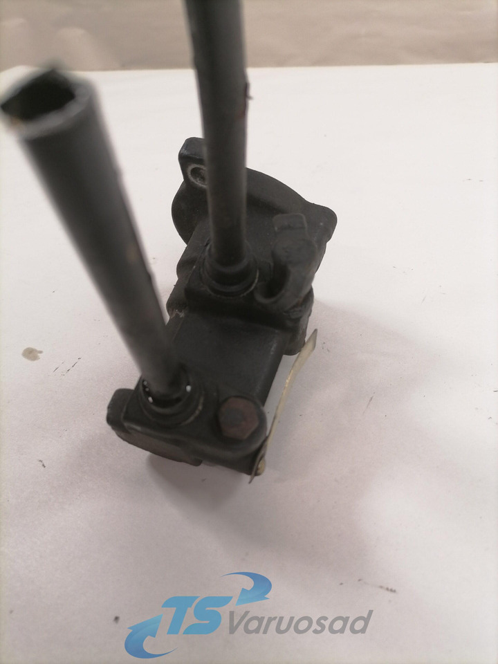 MAN Gear control 81326556182 - Коробка передач та запчастини в категорії Вантажівки: фото 2 MAN Gear control 81326556182 - Коробка передач та запчастини в категорії Вантажівки: фото 2
