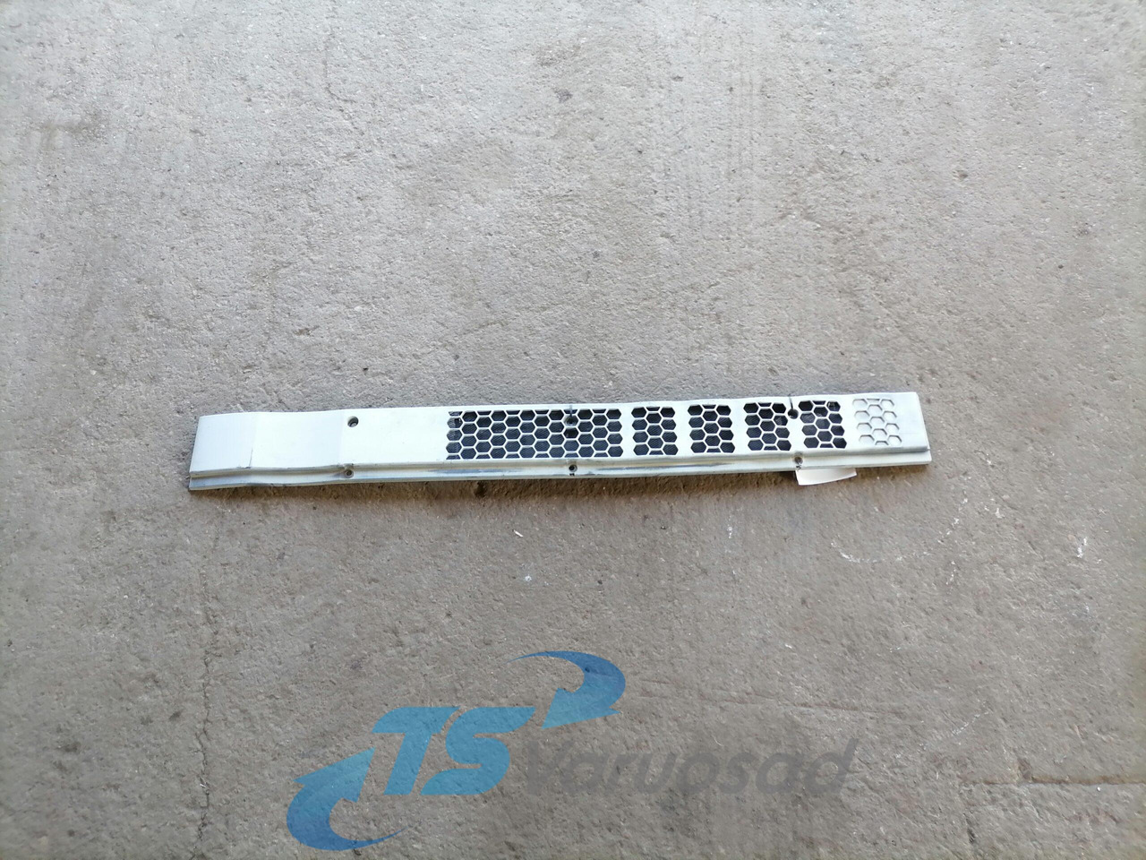 MAN Õhuvõtu rest 81082010418 - Система забору повітря в категорії Вантажівки: фото 1 MAN Õhuvõtu rest 81082010418 - Система забору повітря в категорії Вантажівки: фото 1