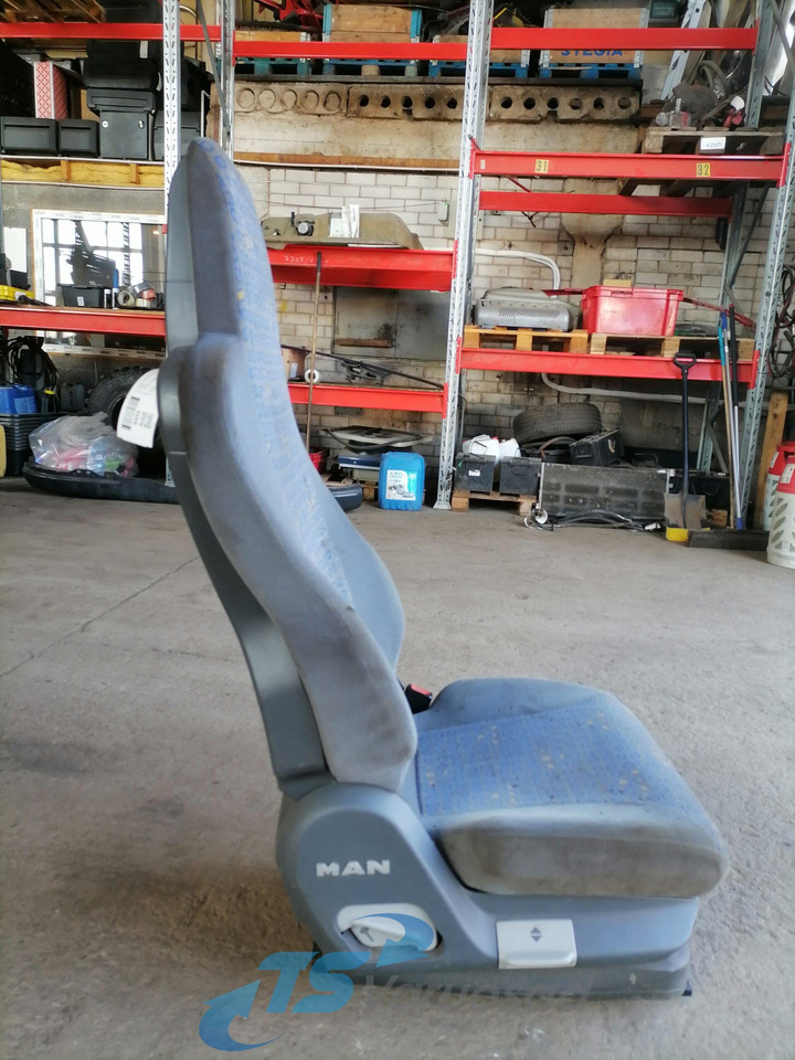 MAN Passenger seat 81623016942 - Сидіння в категорії Вантажівки: фото 3 MAN Passenger seat 81623016942 - Сидіння в категорії Вантажівки: фото 3