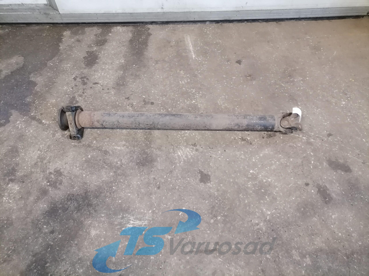 MAN Propeller shaft 81393836168 - Карданний вал в категорії Вантажівки: фото 1 MAN Propeller shaft 81393836168 - Карданний вал в категорії Вантажівки: фото 1