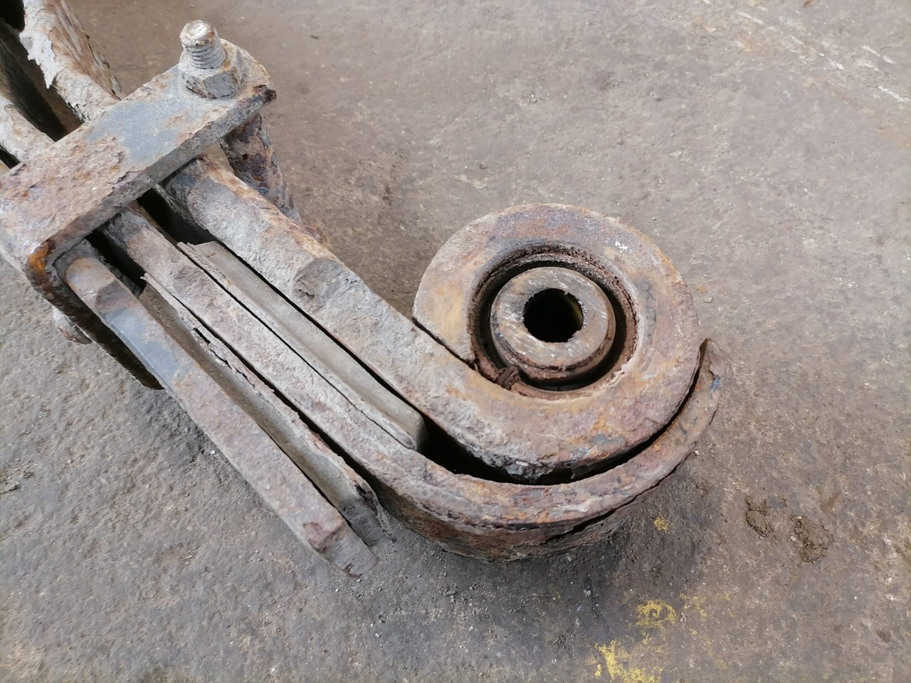 MAN Spring 81434026217 - Ресорна підвіска в категорії Вантажівки: фото 4 MAN Spring 81434026217 - Ресорна підвіска в категорії Вантажівки: фото 4