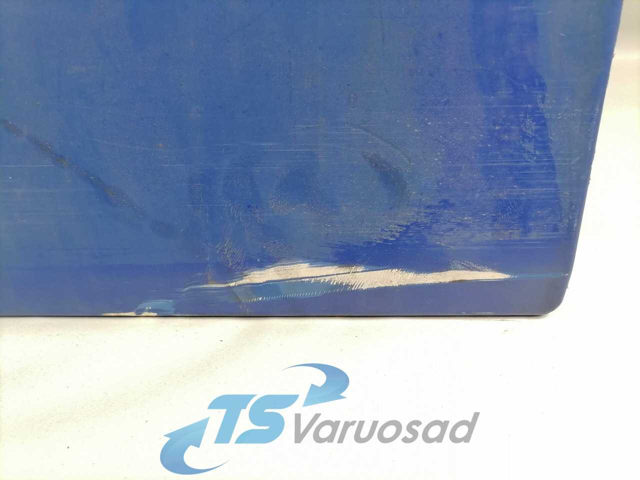 MAN Ukse pikendus, parem 81626100018 - Двері та запчастини в категорії Вантажівки: фото 4 MAN Ukse pikendus, parem 81626100018 - Двері та запчастини в категорії Вантажівки: фото 4