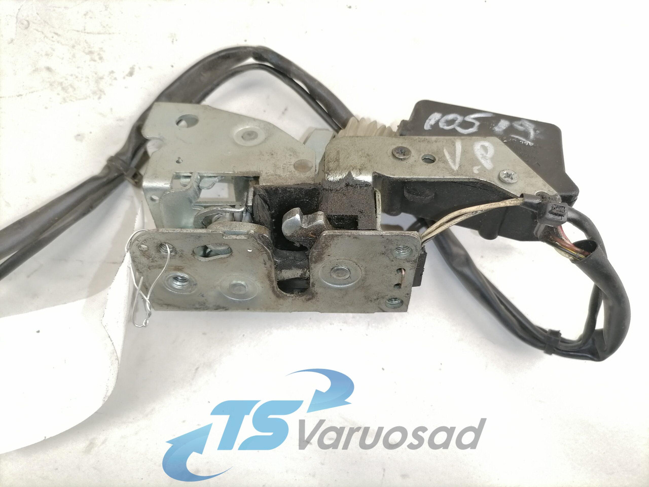 MAN Ukselukk, vasak 81626806121 - Двері та запчастини в категорії Вантажівки: фото 3 MAN Ukselukk, vasak 81626806121 - Двері та запчастини в категорії Вантажівки: фото 3