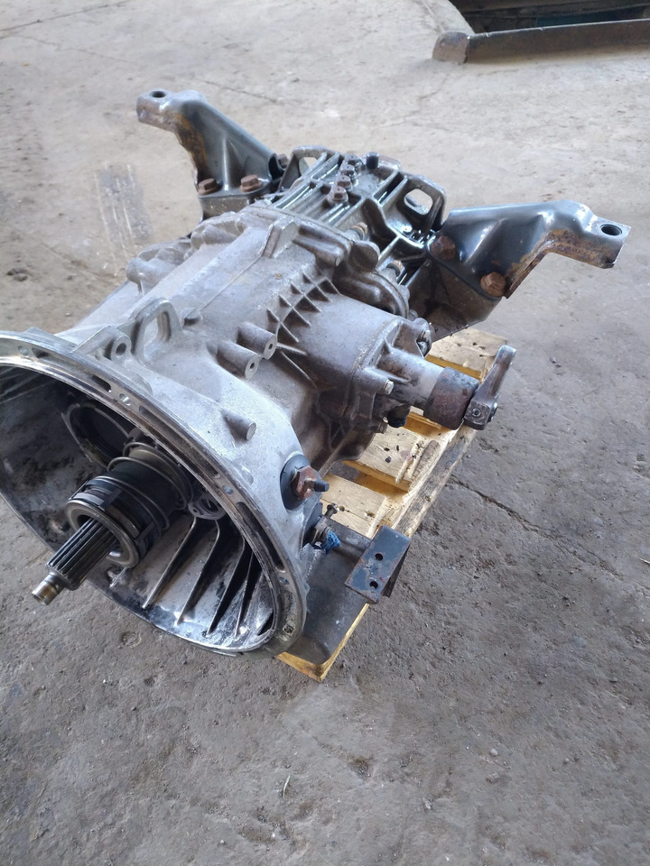 MB Gearbox G60-6 - Коробка передач та запчастини в категорії Вантажівки: фото 3 MB Gearbox G60-6 - Коробка передач та запчастини в категорії Вантажівки: фото 3