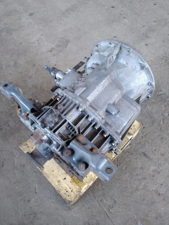 MB Gearbox G60-6 - Коробка передач та запчастини в категорії Вантажівки: фото 1 MB Gearbox G60-6 - Коробка передач та запчастини в категорії Вантажівки: фото 1