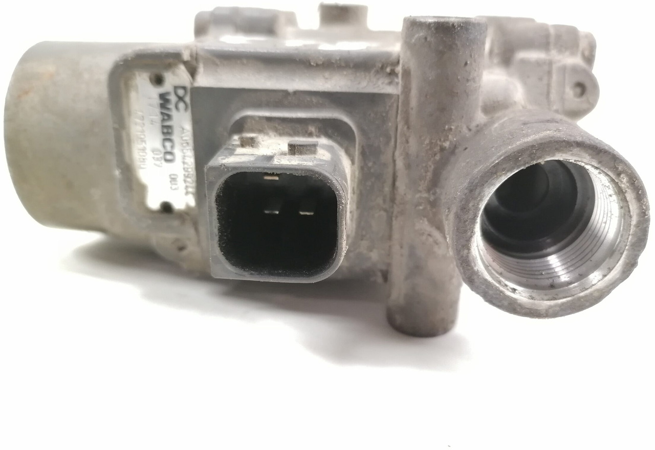 Mercedes-Benz ABS brake valve A0054299244 - Гальмівний клапан в категорії Вантажівки: фото 2 Mercedes-Benz ABS brake valve A0054299244 - Гальмівний клапан в категорії Вантажівки: фото 2