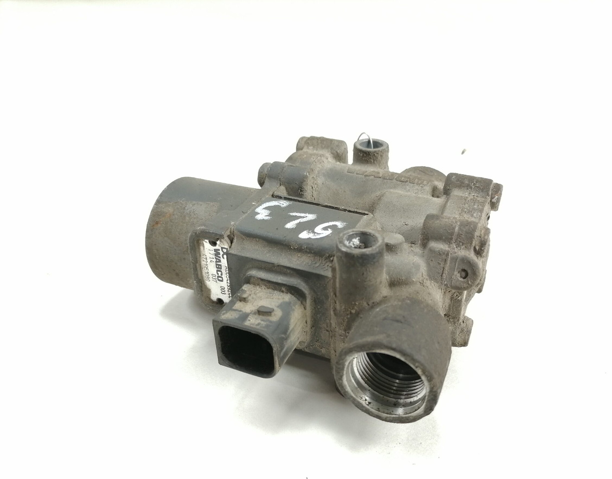 Mercedes-Benz ABS brake valve A0054299244 - Гальмівний клапан в категорії Вантажівки: фото 1 Mercedes-Benz ABS brake valve A0054299244 - Гальмівний клапан в категорії Вантажівки: фото 1