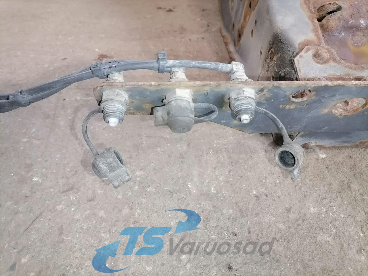 Mercedes-Benz Battery box A9415400916 - Аккумулятор в категорії Вантажівки: фото 3 Mercedes-Benz Battery box A9415400916 - Аккумулятор в категорії Вантажівки: фото 3