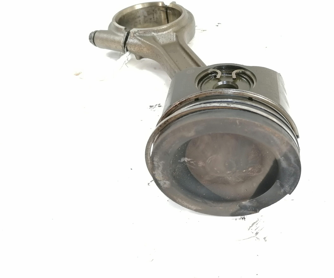 Mercedes-Benz Connecting rod + piston A4710371601 - Поршні/ Кільця/ Втулки в категорії Вантажівки: фото 4 Mercedes-Benz Connecting rod + piston A4710371601 - Поршні/ Кільця/ Втулки в категорії Вантажівки: фото 4
