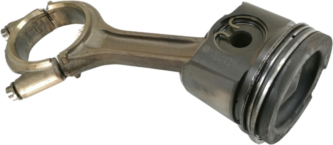 Mercedes-Benz Connecting rod + piston A4710371601 - Поршні/ Кільця/ Втулки в категорії Вантажівки: фото 1 Mercedes-Benz Connecting rod + piston A4710371601 - Поршні/ Кільця/ Втулки в категорії Вантажівки: фото 1