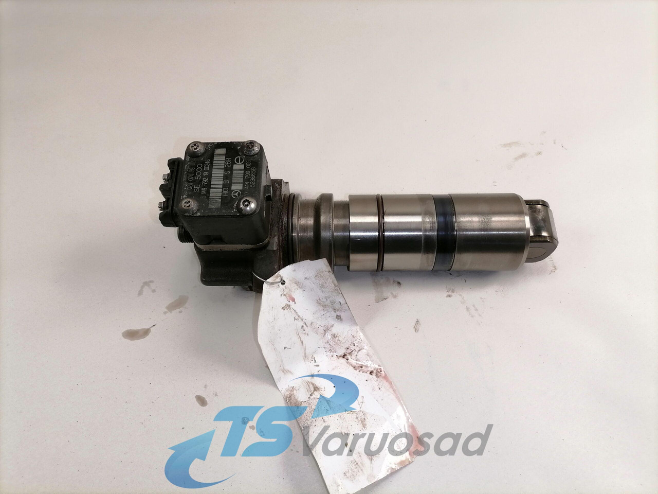 Mercedes-Benz High pressure pump A0414799054 - Паливний насос в категорії Вантажівки: фото 1 Mercedes-Benz High pressure pump A0414799054 - Паливний насос в категорії Вантажівки: фото 1