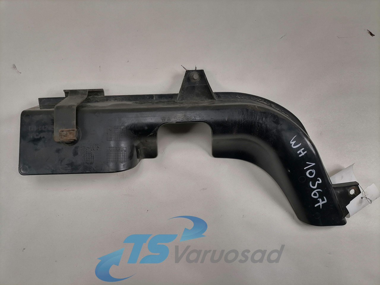 Mercedes-Benz Plastikdetail A9438841474 - Аеродинаміка/ Спойлери в категорії Вантажівки: фото 3 Mercedes-Benz Plastikdetail A9438841474 - Аеродинаміка/ Спойлери в категорії Вантажівки: фото 3