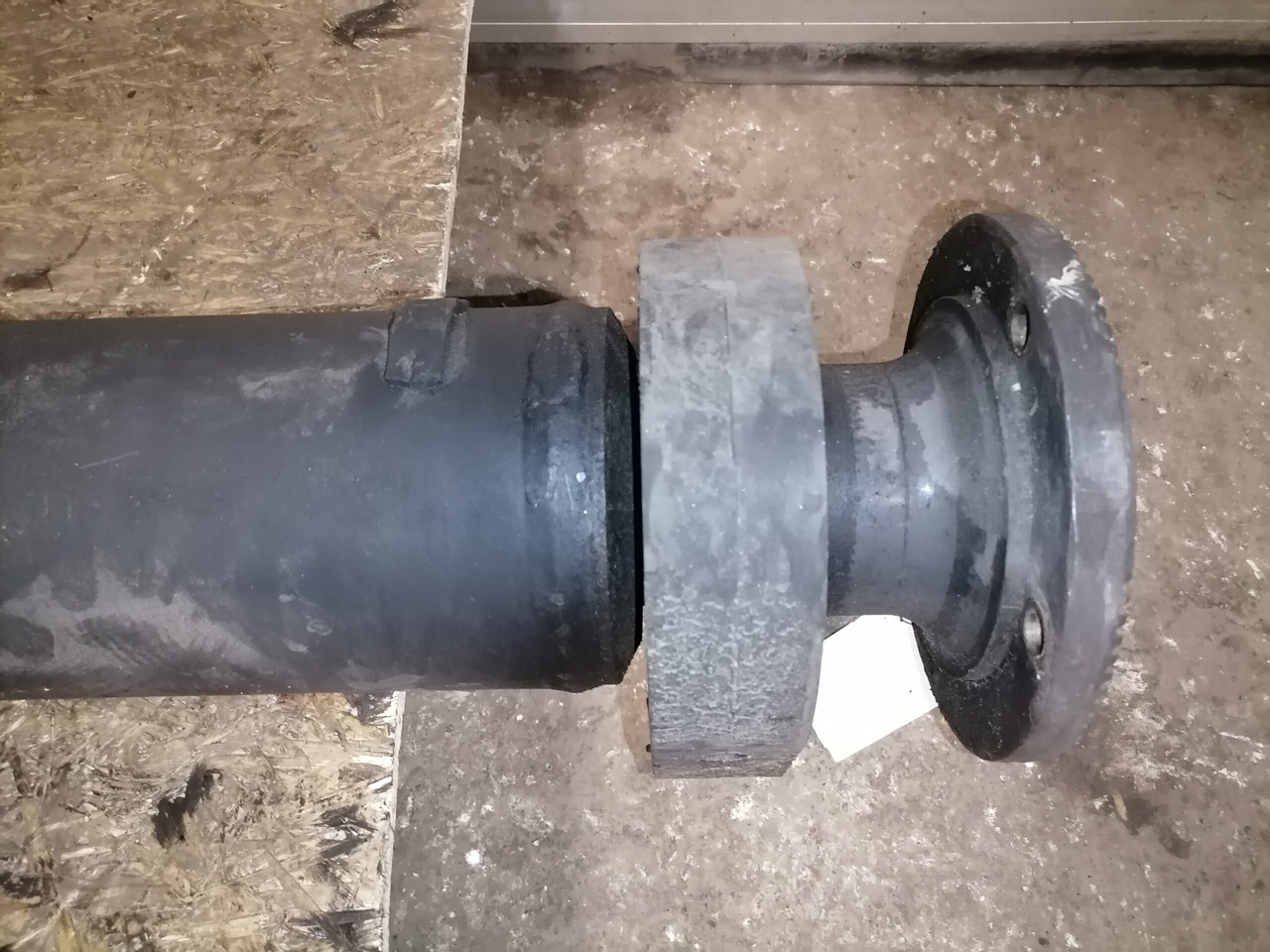 Mercedes-Benz Propeller shaft A6594100101 - Карданний вал в категорії Вантажівки: фото 2 Mercedes-Benz Propeller shaft A6594100101 - Карданний вал в категорії Вантажівки: фото 2