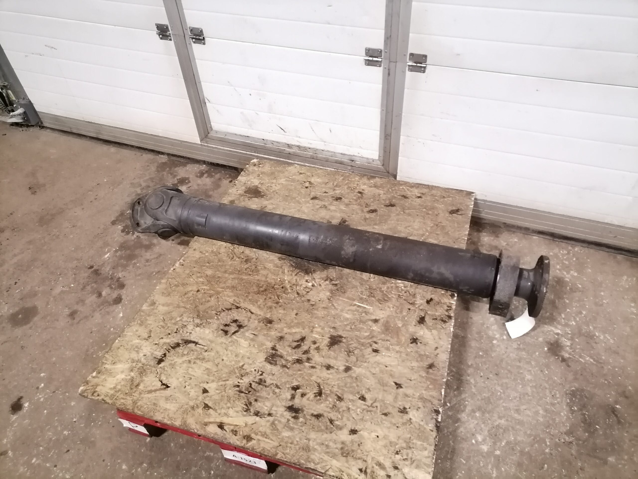 Mercedes-Benz Propeller shaft A6594100101 - Карданний вал в категорії Вантажівки: фото 1 Mercedes-Benz Propeller shaft A6594100101 - Карданний вал в категорії Вантажівки: фото 1