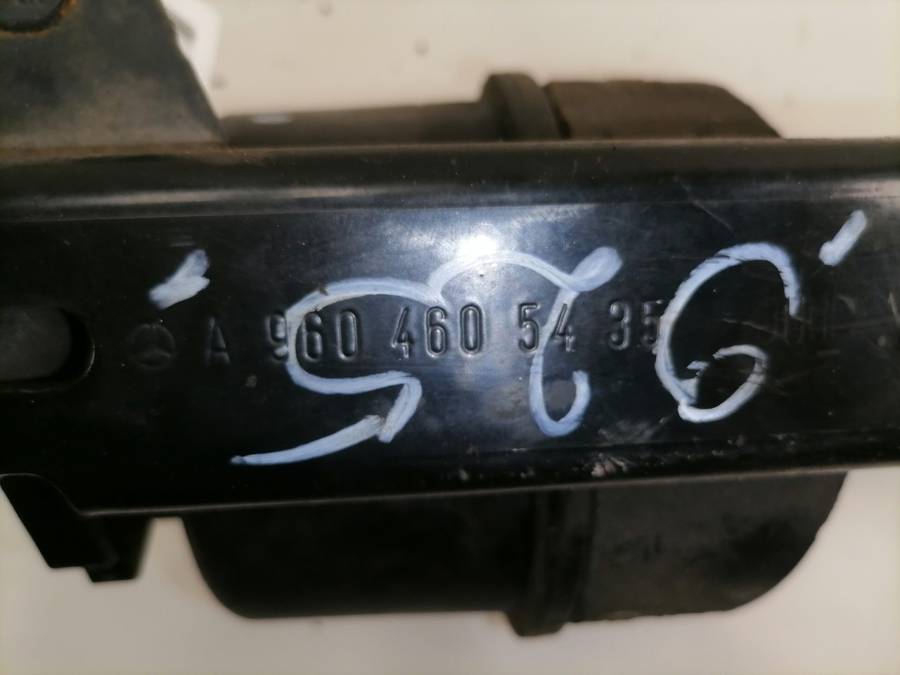 Mercedes-Benz Roolisüsteemi õlimahuti A0004668502 - Шланг рульового управління в категорії Вантажівки: фото 5 Mercedes-Benz Roolisüsteemi õlimahuti A0004668502 - Шланг рульового управління в категорії Вантажівки: фото 5