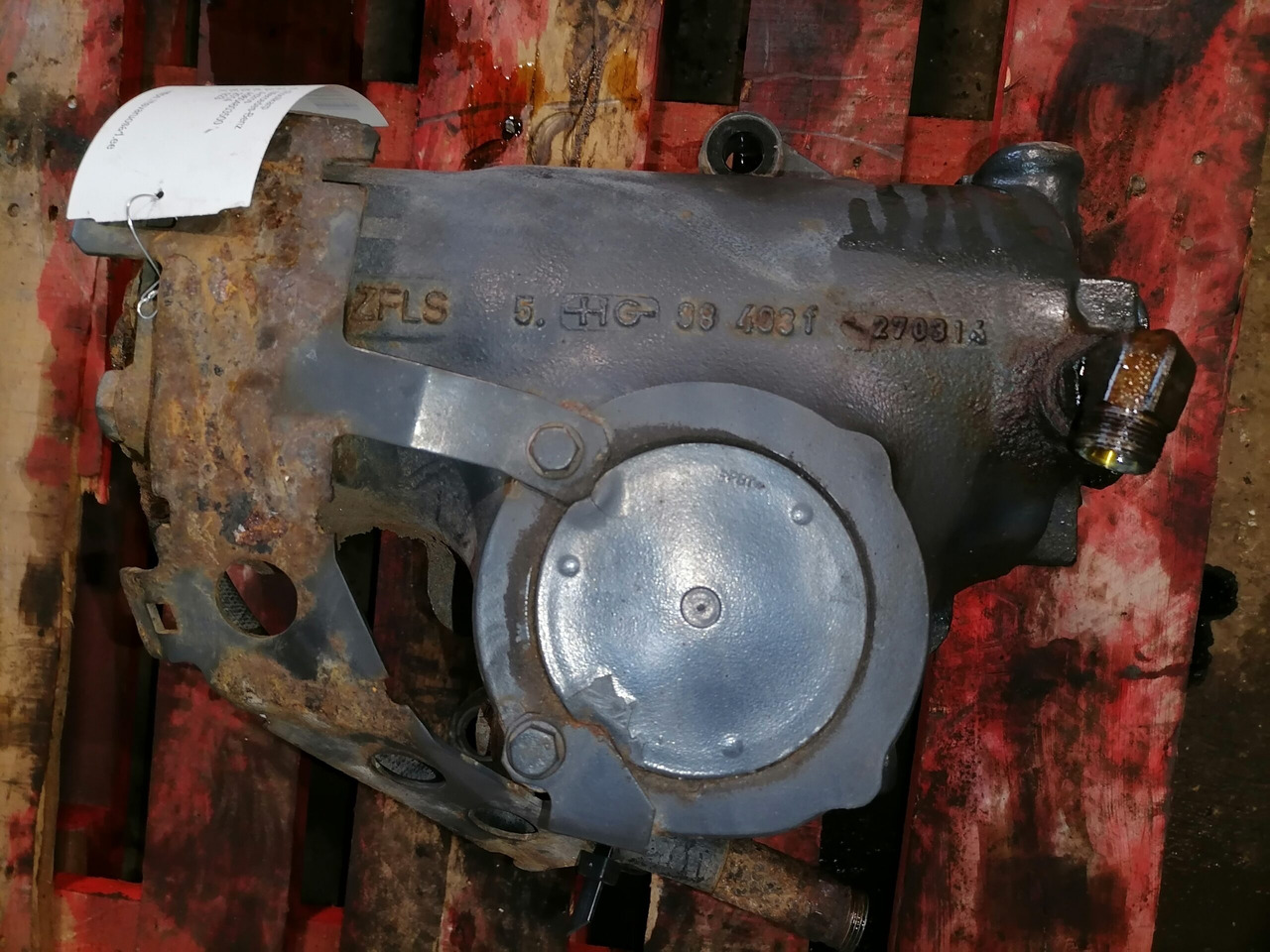 Mercedes-Benz Steering box A9604603500 - Рульовий механізм в категорії Вантажівки: фото 2 Mercedes-Benz Steering box A9604603500 - Рульовий механізм в категорії Вантажівки: фото 2