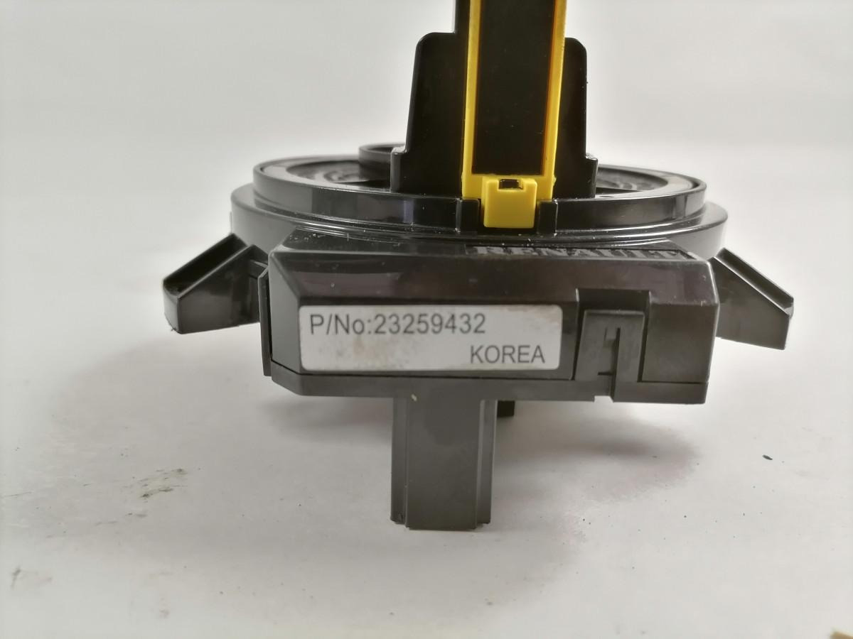 Renault Steering cable 7423259432 - Рульове управління в категорії Вантажівки: фото 4 Renault Steering cable 7423259432 - Рульове управління в категорії Вантажівки: фото 4