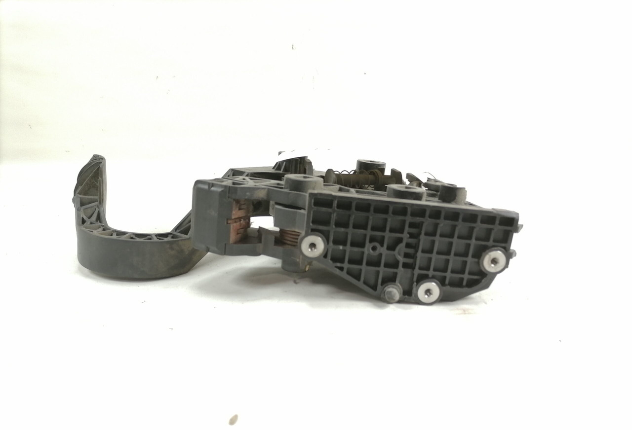 Scania Accelerator pedal 2395418 - Паливна система в категорії Вантажівки: фото 4 Scania Accelerator pedal 2395418 - Паливна система в категорії Вантажівки: фото 4