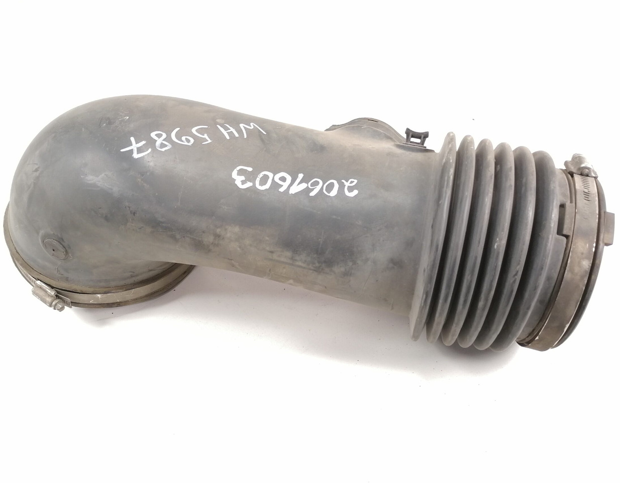 Scania Air intake 1727876 - Система забору повітря в категорії Вантажівки: фото 4 Scania Air intake 1727876 - Система забору повітря в категорії Вантажівки: фото 4