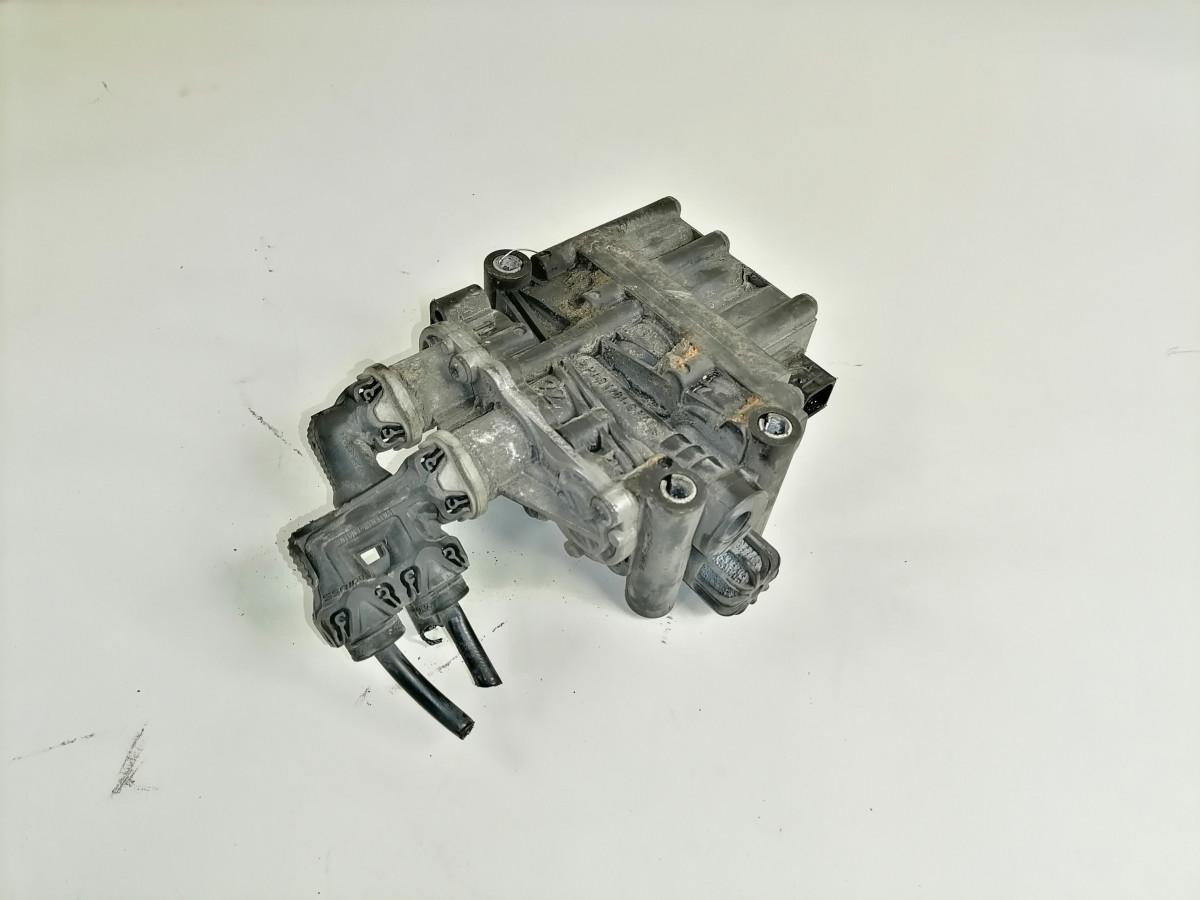 Scania Air suspension control valve, ECAS 1889796 - Гальмівний клапан в категорії Вантажівки: фото 2 Scania Air suspension control valve, ECAS 1889796 - Гальмівний клапан в категорії Вантажівки: фото 2