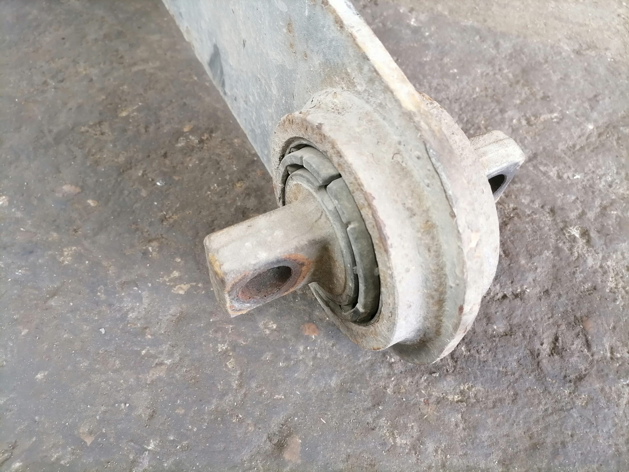 Scania Anti-roll bar 1547385 - Стабілізатор поперечної стійкості в категорії Вантажівки: фото 4 Scania Anti-roll bar 1547385 - Стабілізатор поперечної стійкості в категорії Вантажівки: фото 4