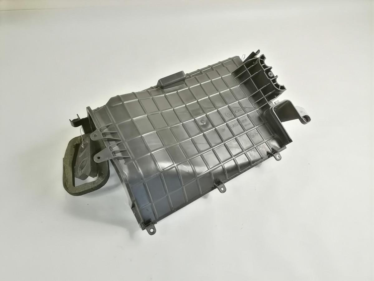 Scania Blower cover 2301518 - Універсальна частина в категорії Вантажівки: фото 2 Scania Blower cover 2301518 - Універсальна частина в категорії Вантажівки: фото 2