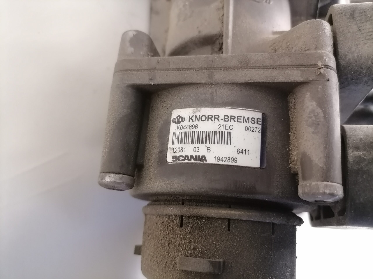 Scania Brake pressure control 1942899 - Гальмівний клапан в категорії Вантажівки: фото 3 Scania Brake pressure control 1942899 - Гальмівний клапан в категорії Вантажівки: фото 3