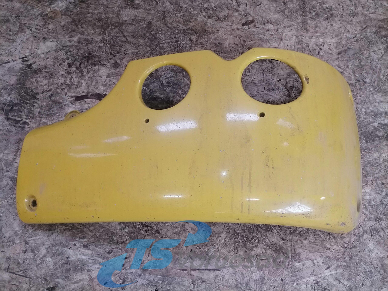 Scania Bumper cover 1439788 - Кут бампера в категорії Вантажівки: фото 4 Scania Bumper cover 1439788 - Кут бампера в категорії Вантажівки: фото 4