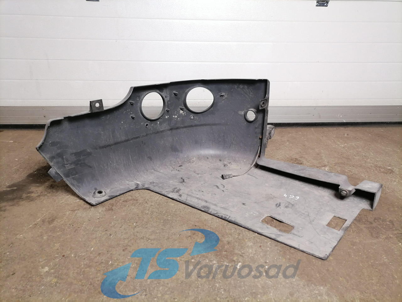 Scania Bumper cover 1884915 - Кут бампера в категорії Вантажівки: фото 1 Scania Bumper cover 1884915 - Кут бампера в категорії Вантажівки: фото 1
