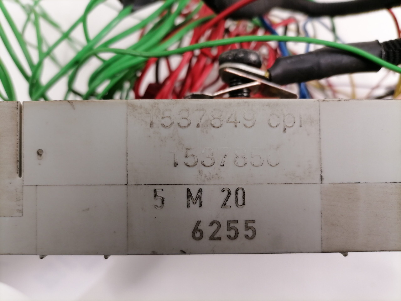 Scania Central electric unit 1746773 - Запобіжник в категорії Вантажівки: фото 3 Scania Central electric unit 1746773 - Запобіжник в категорії Вантажівки: фото 3