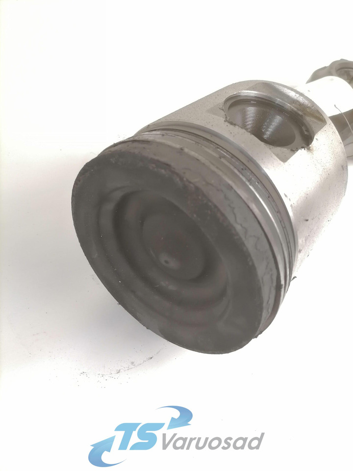Scania Connecting rod + piston 1798596 - Поршні/ Кільця/ Втулки в категорії Вантажівки: фото 3 Scania Connecting rod + piston 1798596 - Поршні/ Кільця/ Втулки в категорії Вантажівки: фото 3