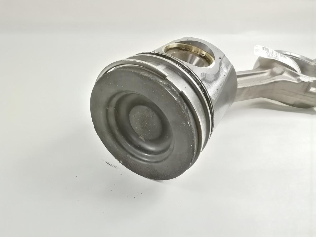 Scania Connecting rod + piston 1893313 - Поршні/ Кільця/ Втулки в категорії Вантажівки: фото 3 Scania Connecting rod + piston 1893313 - Поршні/ Кільця/ Втулки в категорії Вантажівки: фото 3