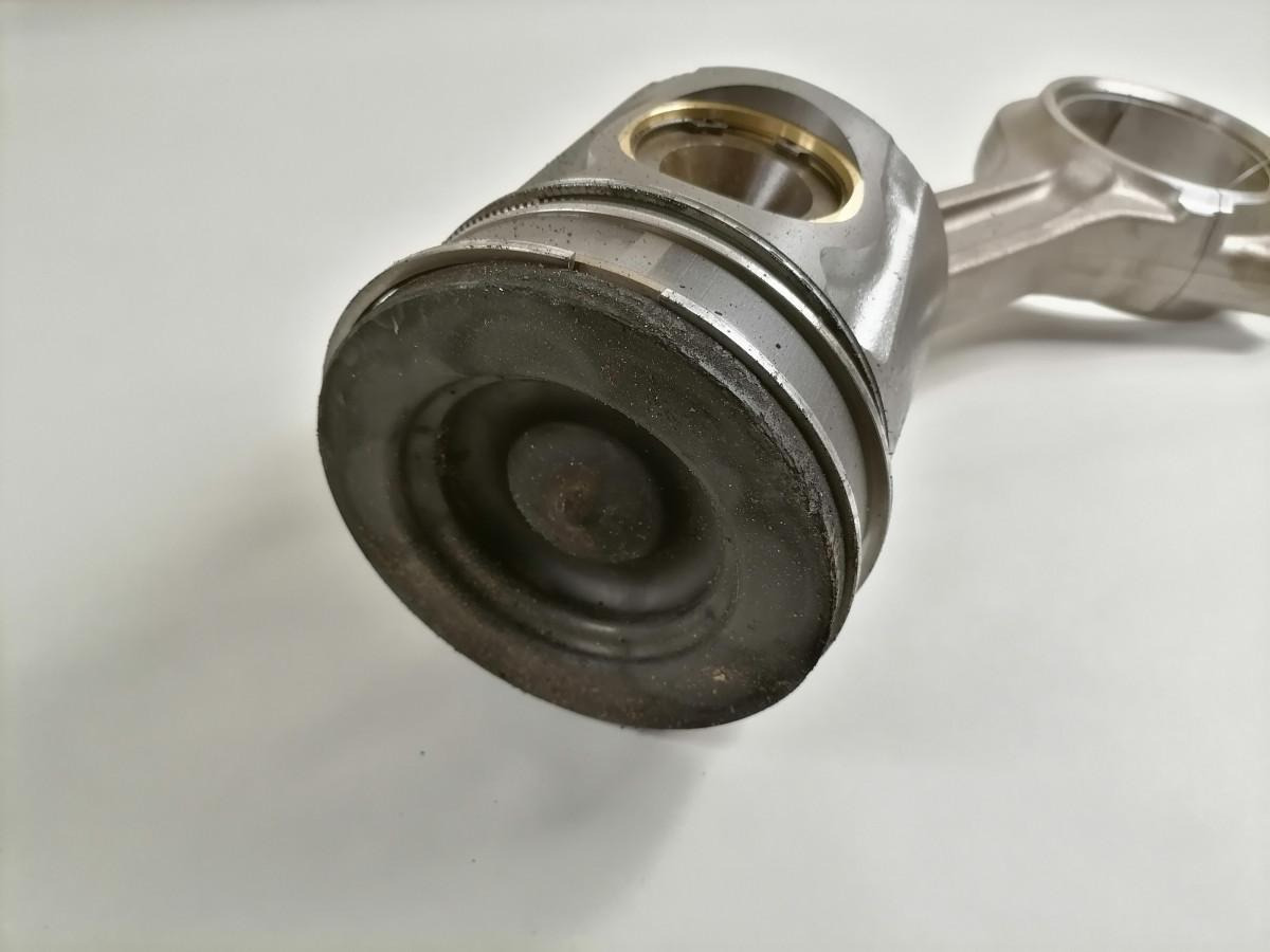 Scania Connecting rod + piston 1893313 - Поршні/ Кільця/ Втулки в категорії Вантажівки: фото 4 Scania Connecting rod + piston 1893313 - Поршні/ Кільця/ Втулки в категорії Вантажівки: фото 4