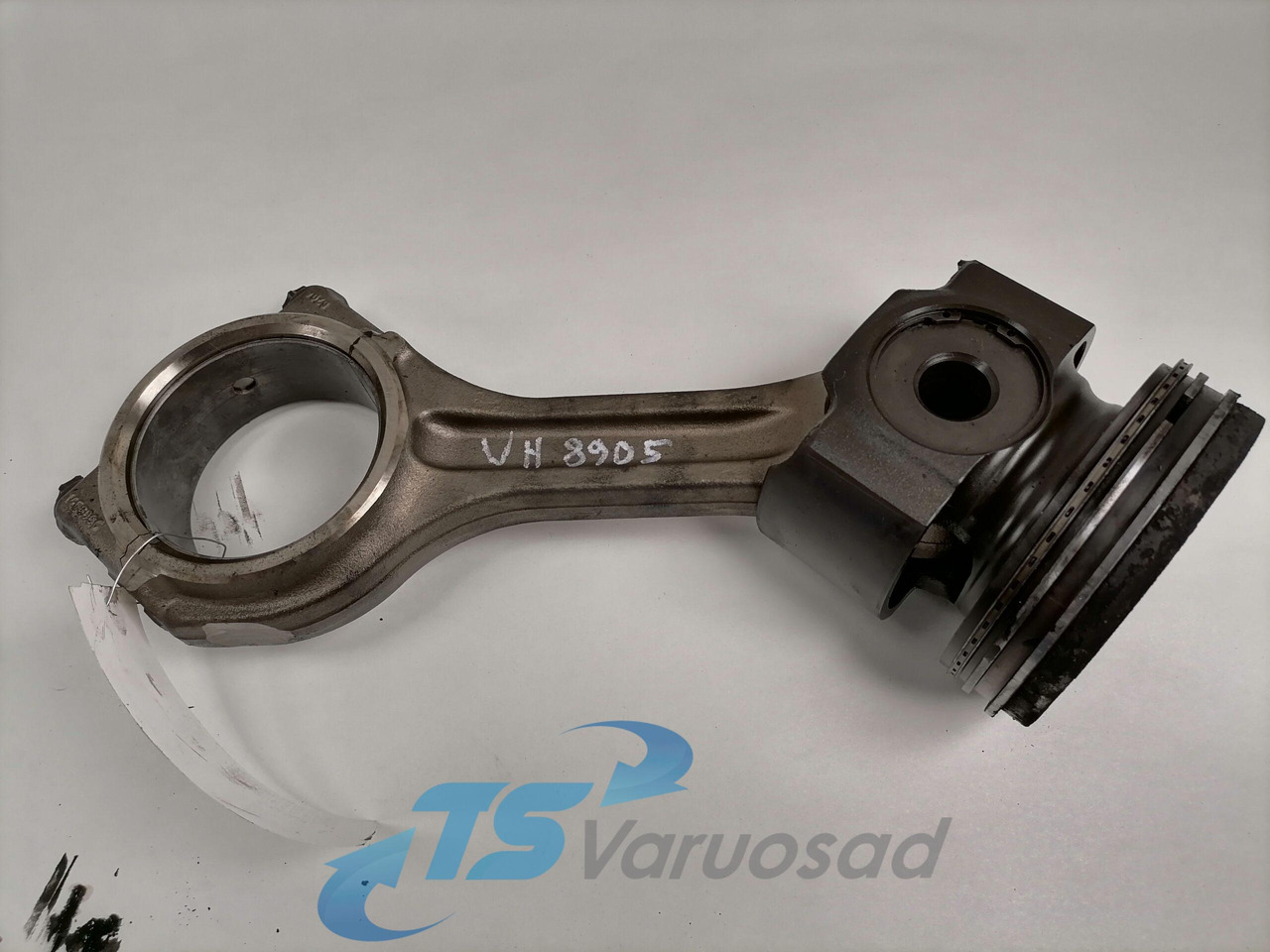 Scania Connecting rod + piston 2190306 - Поршні/ Кільця/ Втулки в категорії Вантажівки: фото 3 Scania Connecting rod + piston 2190306 - Поршні/ Кільця/ Втулки в категорії Вантажівки: фото 3