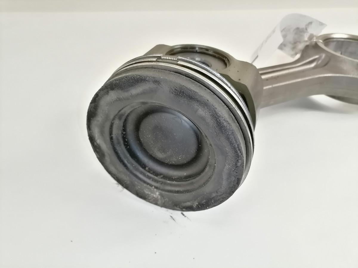Scania Connecting rod + piston 2428219 - Поршні/ Кільця/ Втулки в категорії Вантажівки: фото 5 Scania Connecting rod + piston 2428219 - Поршні/ Кільця/ Втулки в категорії Вантажівки: фото 5