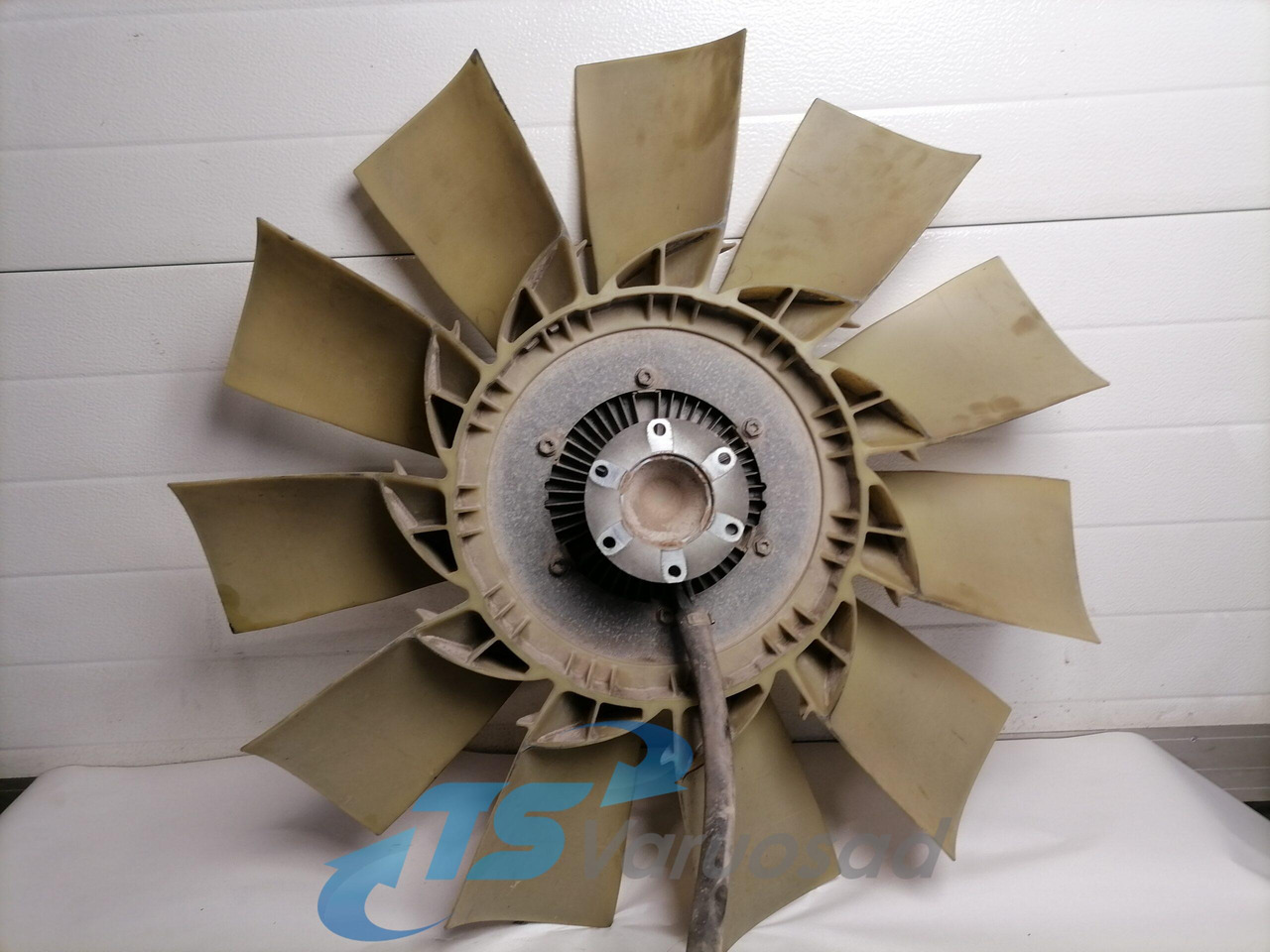 Scania Cooling fan 1763618 - Вентилятор в категорії Вантажівки: фото 2 Scania Cooling fan 1763618 - Вентилятор в категорії Вантажівки: фото 2