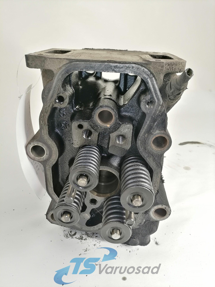 Scania Cylinder head, HPI 1804716 - Головка блоку в категорії Вантажівки: фото 2 Scania Cylinder head, HPI 1804716 - Головка блоку в категорії Вантажівки: фото 2