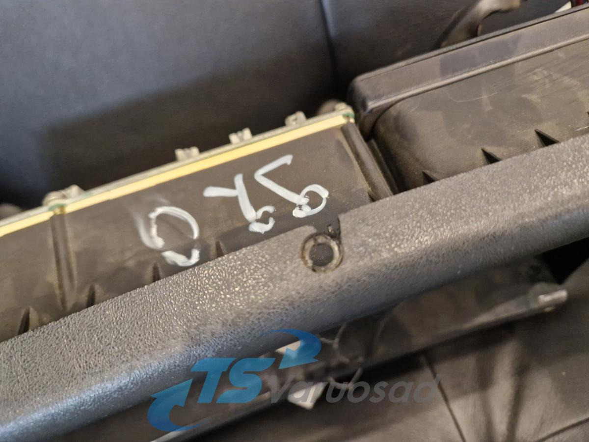 Scania Dashboard 1431962 - Приладова панель в категорії Вантажівки: фото 2 Scania Dashboard 1431962 - Приладова панель в категорії Вантажівки: фото 2