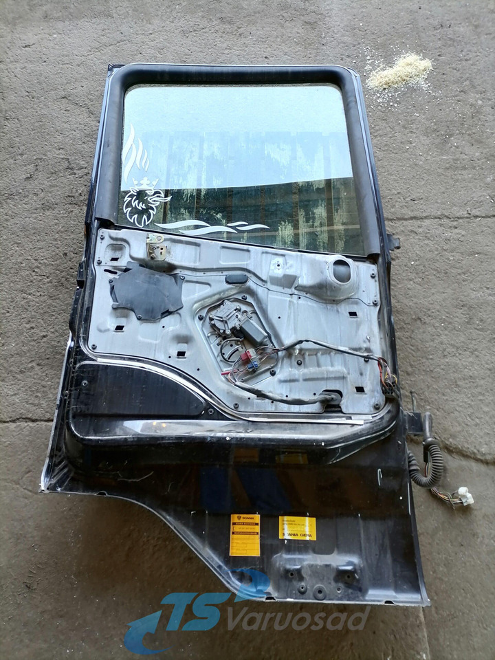 Scania Door 1476534 - Двері та запчастини в категорії Вантажівки: фото 2 Scania Door 1476534 - Двері та запчастини в категорії Вантажівки: фото 2