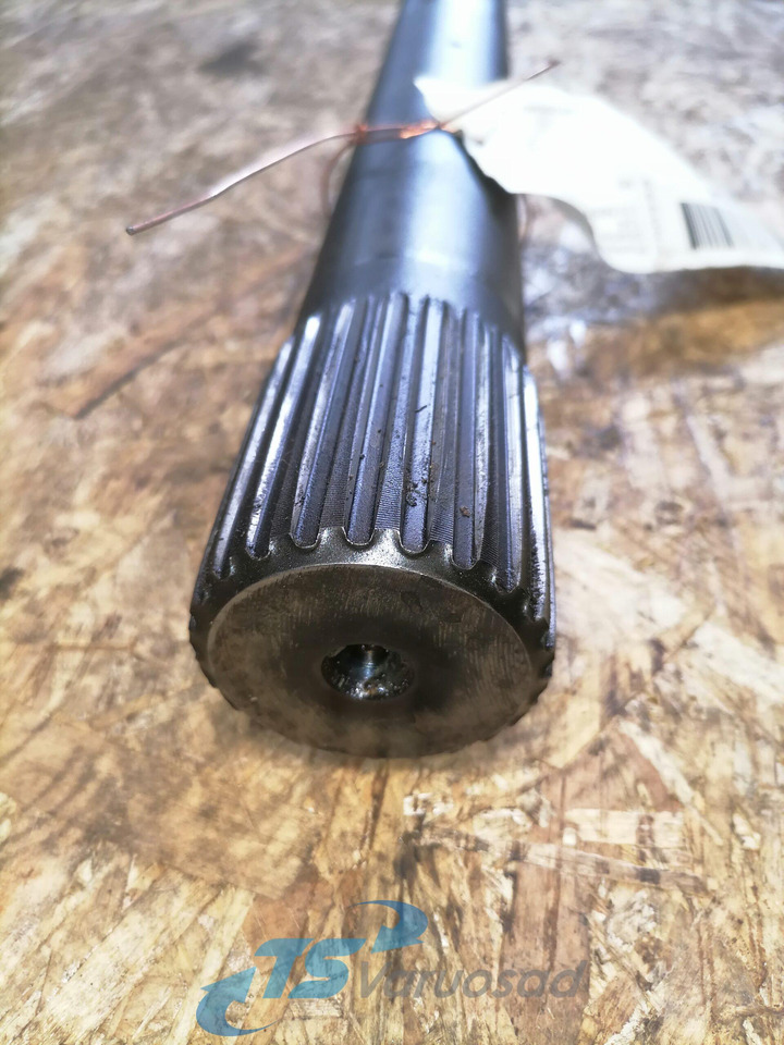 Scania Drive shaft 1315681 - Піввісь в категорії Вантажівки: фото 4 Scania Drive shaft 1315681 - Піввісь в категорії Вантажівки: фото 4