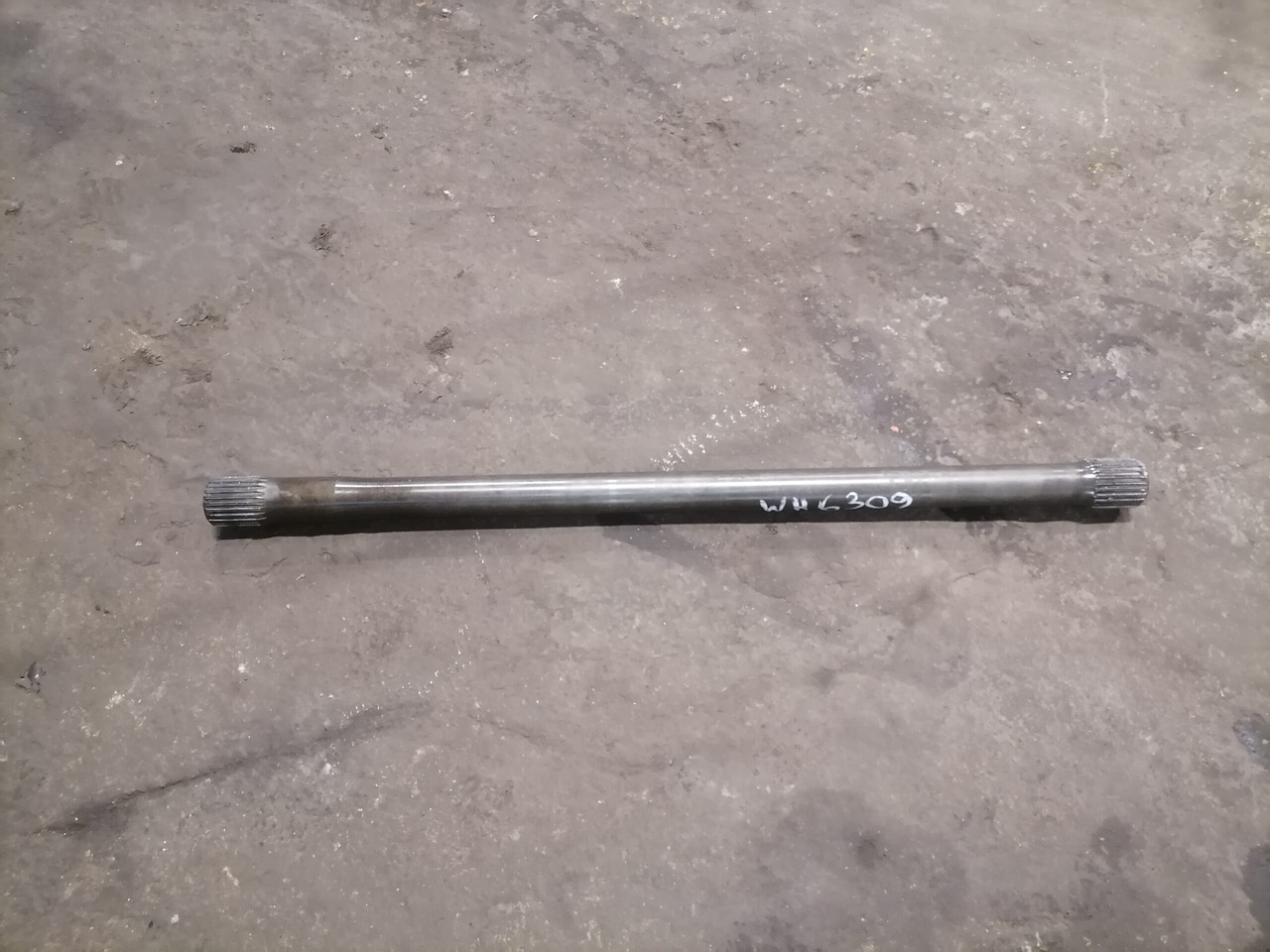 Scania Drive shaft 1368178 - Піввісь в категорії Вантажівки: фото 1 Scania Drive shaft 1368178 - Піввісь в категорії Вантажівки: фото 1