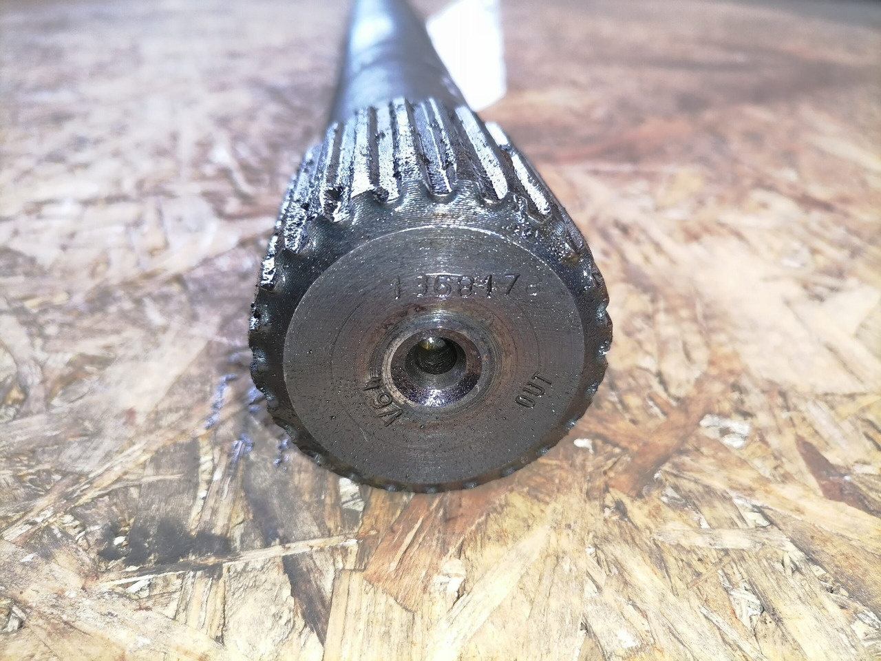 Scania Drive shaft 1368178 - Піввісь в категорії Вантажівки: фото 3 Scania Drive shaft 1368178 - Піввісь в категорії Вантажівки: фото 3