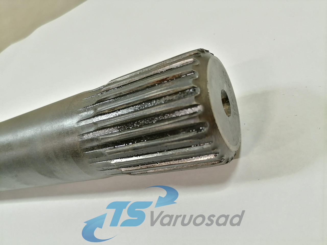 Scania Drive shaft 1761195 - Піввісь в категорії Вантажівки: фото 3 Scania Drive shaft 1761195 - Піввісь в категорії Вантажівки: фото 3