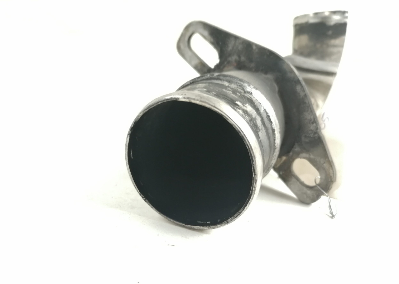 Scania EGR pipe 1890695 - Вихлопна система в категорії Вантажівки: фото 3 Scania EGR pipe 1890695 - Вихлопна система в категорії Вантажівки: фото 3